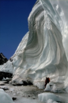 Lodowa fantazja. Karkorum [Dokument ikonograficzny]