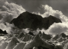 Peak in the clouds [Dokument ikonograficzny]