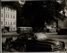 [Szklarska Poręba, ul. Jedności Narodowej] (fot. 2) [Dokument ikonograficzny]