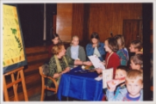 Spotkanie autorskie z Wandą Chotomską, 6.10.2003 r. (fot. 10) [Dokument ikonograficzny]