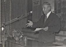 Inauguracyjny wykład Obornickich Spotkań Literacko-Filmowych "Problemy filmowej adaptacji dzieła literackiego", 12.06.1976 r. [Dokument ikonograficzny]