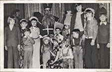 Zabawy mikołajkowe w Obornickim Ośrodku Kultury, 1976-1977 r. [Dokument ikonograficzny]