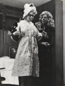 „Segmentowcy” według Edwarda Redlińskiego : spektakl Teatru Współczesnego z Wrocławia w reżyserii Kazimierza Brauna w Obornickim Ośrodku Kultury, 16.02.1977 r. [Dokument ikonograficzny]