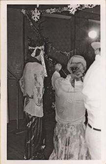 Występ Gdańskiej Kapeli „Dominika” w Obornickim Ośrodku Kultury : fotografie wykonawców, 11.01.1978 r. [Dokument ikonograficzny]