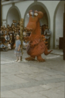 Z życia smoków (fot. 13) [Dokument ikonograficzny]