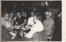 Wieczorek taneczny w Trzebnickim Klubie Seniora z udziałem Klubu Seniora przy Miejskim Międzyzakładowym Domu Kultury w Obornikach Śląskich, 20.09.1973 r. [Dokument ikonograficzny]