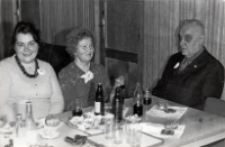 Zabawa karnawałowa klubów seniora z Trzebnicy, Pęgowa i Obornik Śląskich w Obornickim Ośrodku Kultury, 24.01.1978 r. (fot. 11) [Dokument ikonograficzny]