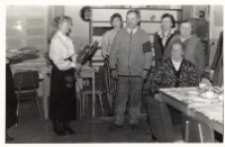 Jubileusz piętnastolecia prowadzenia świetlicy wiejskiej w Piekarach przez Eustachego Drymucha, 14.03.1991 r. (fot. 2) [Dokument ikonograficzny]