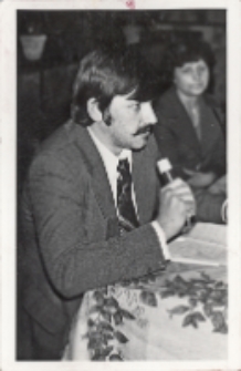 Gminne eliminacje olimpiady społeczno-politycznej w wiejskim ośrodku kultury w Pęgowie, 2.04.1978 r. (fot. 1) [Dokument ikonograficzny]