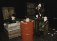 Ślub. Trzech. Pięcioro (fot. 13) [Dokument ikonograficzny]