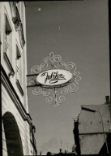 [Jelenia Góra - jubiler na ul. Konopnickiej] [Dokument ikonograficzny]