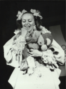 Piękna i bestia (fot. 2) [Dokument ikonograficzny]