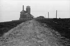 Schronisko "Nad Śnieżnymi Kotłami" (fot. 1) [Dokument ikonograficzny]