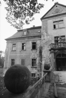 Pałac w Jastrowcu (fot. 1) [Dokument ikonograficzny]