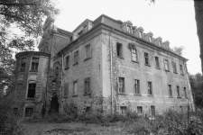 Pałac w Jastrowcu (fot. 3) [Dokument ikonograficzny]