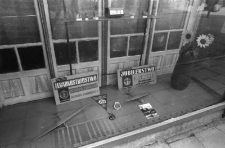 Jelenia Góra - witryna sklepowa (fot. 3) [Dokument ikonograficzny]