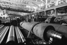 Jelenia Góra - Fabryka Maszyn Papierniczych FAMPA (fot. 1) [Dokument ikonograficzny]