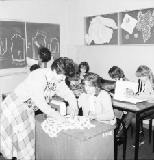 Liceum Zawodowe Gospodarstwa Wiejskiego (fot. 2) [Dokument ikonograficzny]