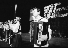 Rocznica Rewolucji Październikowej (fot.1) [Dokument ikonograficzny]