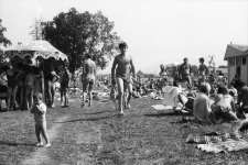 Jelenia Góra - basen w Sobieszowie (fot. 1) [Dokument ikonograficzny]