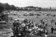 Festyn na lotnisku (fot. 1) [Dokument ikonograficzny]