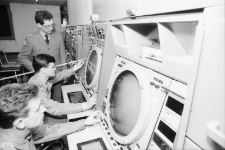 Jelenia Góra - Wyższa Oficerska Szkoła Radiotechniczna (fot. 1) [Dokument ikonograficzny]