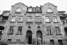 Jelenia Góra - zabytkowe kamienice (fot. 1) [Dokument ikonograficzny]