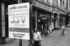 Jelenia Góra - ulica 1 Maja (fot. 4) [Dokument ikonograficzny]