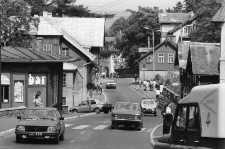 Karpacz, ul. Konstytucji 3 Maja (fot. 1) [Dokument ikonograficzny]