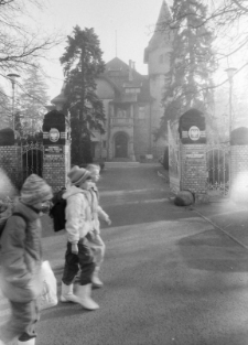 Jelenia Góra - Zameczek na Zabobrzu (fot. 1) [Dokument ikonograficzny]