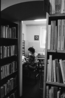 Jelenia G&oacute;ra - biblioteka naukowa na Zabobrzu (fot. 4) [Dokument ikonograficzny]