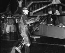 Teatry uliczne (fot. 3) [Dokument ikonograficzny]