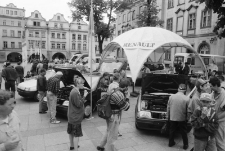 Jelenia Góra - prezentacja marki Renault (fot. 1) [Dokument ikonograficzny]