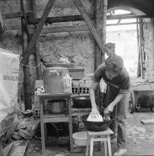 Jelenia Góra - renowacja Dworu Czarne (fot. 13) [Dokument ikonograficzny]