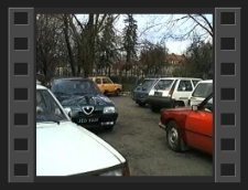 Kocioł komunikacyjny przed Urzędem Skarbowym w Jeleniej Górze [Film]