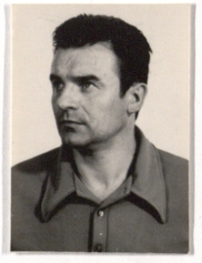[Wiesław Kiryk : fotografia legitymacyjna] (fot. 7) [Dokument ikonograficzny]