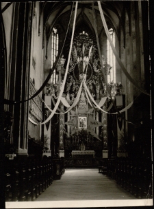 [Jelenia Góra : ołtarz Bazyliki Mniejszej św. Erazma i Pankracego] [Dokument ikonograficzny]