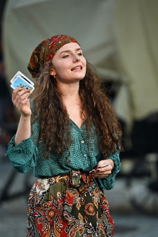 Teatr Migro (Kraków). DROM - ścieżkami Romów (fot. 28) [Dokument ikonograficzny]