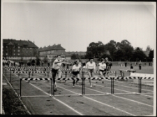 [Jelenia G&oacute;ra : zawody lekkoatletyczne] (fot. 17) [Dokument ikonograficzny]