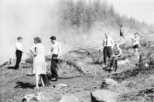 [Ćwiczenia przeciwpożarowe] (fot. 1) [Dokument ikonograficzny]