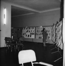 [Jelenia Góra - Klub Księgarza : Wystawa książki technicznej : 10-18 października 1964] (fot. 5) [Dokument życia społecznego]