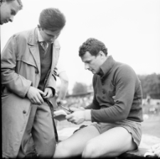 [Jelenia G&oacute;ra : zawody lekkoatletyczne] (fot. 10) [Dokument ikonograficzny]