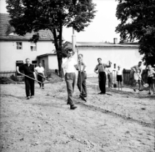 [Jelenia Góra - Cieplice : czyn społeczny] (fot. 1) [Dokument ikonograficzny]