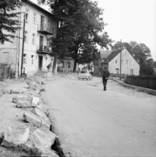 [Jelenia Góra - Cieplice : Ul. Zjednoczenia Narodowego] (fot. 3) [Dokument ikonograficzny]