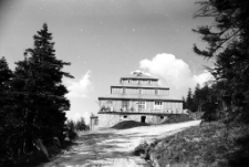 [Schronisko Odrodzenie] (fot. 2) [Dokument ikonograficzny]