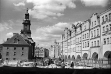 [Plac Ratuszowy] (fot. 4) [Dokument ikonograficzny]