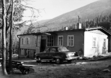 [Schronisko PTTK "Nad Łomniczką"] (fot. 1) [Dokument ikonograficzny]