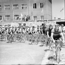 XII Międzynarodowy Wyścig Kolarski o Puchar Karkonoszy (fot. 16) [Dokument ikonograficzny]