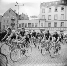 XII Międzynarodowy Wyścig Kolarski o Puchar Karkonoszy (fot. 21) [Dokument ikonograficzny]