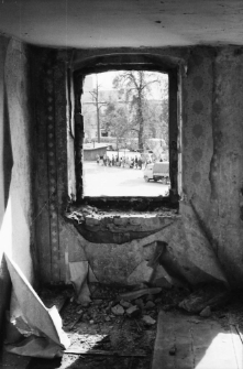 Jelenia Góra : plac ks. kard. Stefana Wyszyńskiego (fot. 4) [Dokument ikonograficzny]